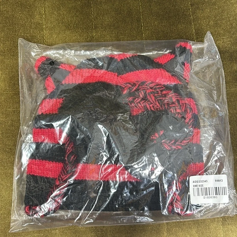 Dolls Kill The Grave Girls Cat Be Serious Striped Knit Beanie New